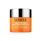 Trattamento Giorno Defaticante Clinique SUperdefense SPF 25 (50 ml)