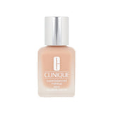 Base de maquillage liquide Superbalanced Clinique 0192333074671 (30 ml)