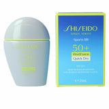 Crème Solaire Avec Couleur Shiseido Sports BB SPF50+ Demi teinte (30 ml)